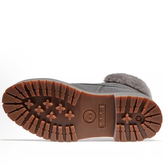 TIMBERLAND Women's 6 COURMAYEUR VALLEY 6IN Faux Fur WP Boot GRAY TB0AJGMG77 - Picture 6 of 7